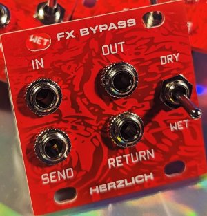 Eurorack Module FX Bypass from Herzlich Labs