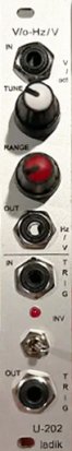 Eurorack Module U-202 V/oct to Hz/V converter from Ladik